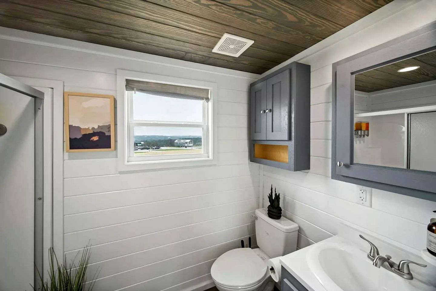 Elegant Tiny Home with Resort-Style Pool & Hill Country Views Near Fredericksburg, TX