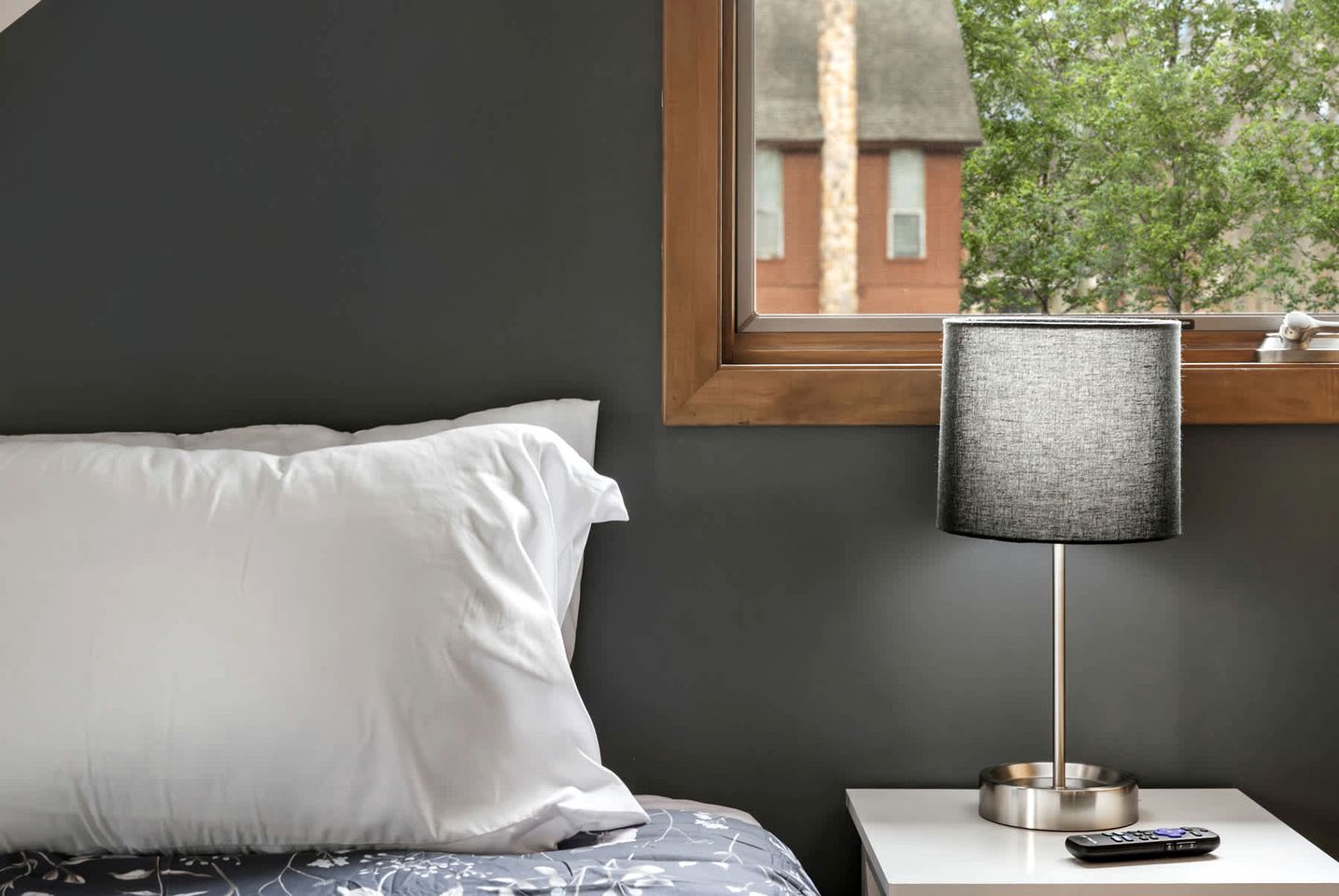 Family-Friendly Mountain Cabins with Bunkhouse & Resort Amenities Near Sleepy Creek, Hedgesville, WV