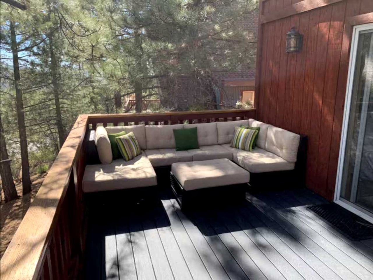 Ultimate Comfort: Cabin with Hot Tub near Big Bear Lake, California
