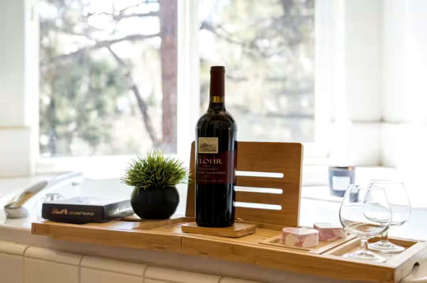 Ultimate Comfort: Cabin with Hot Tub near Big Bear Lake, California