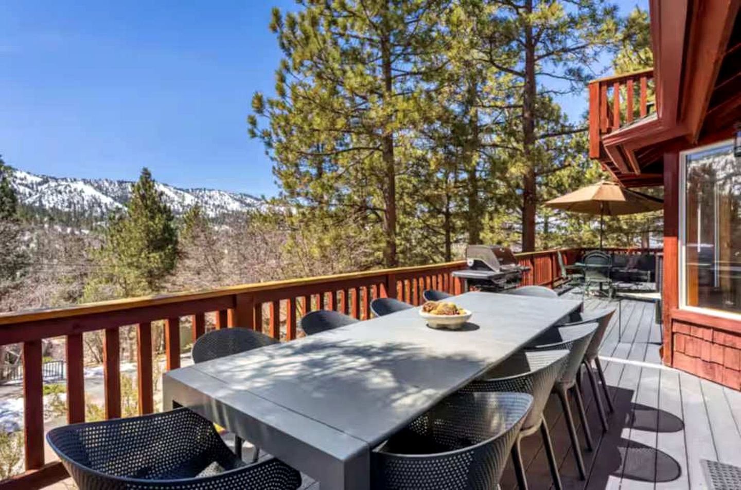 Ultimate Comfort: Cabin with Hot Tub near Big Bear Lake, California