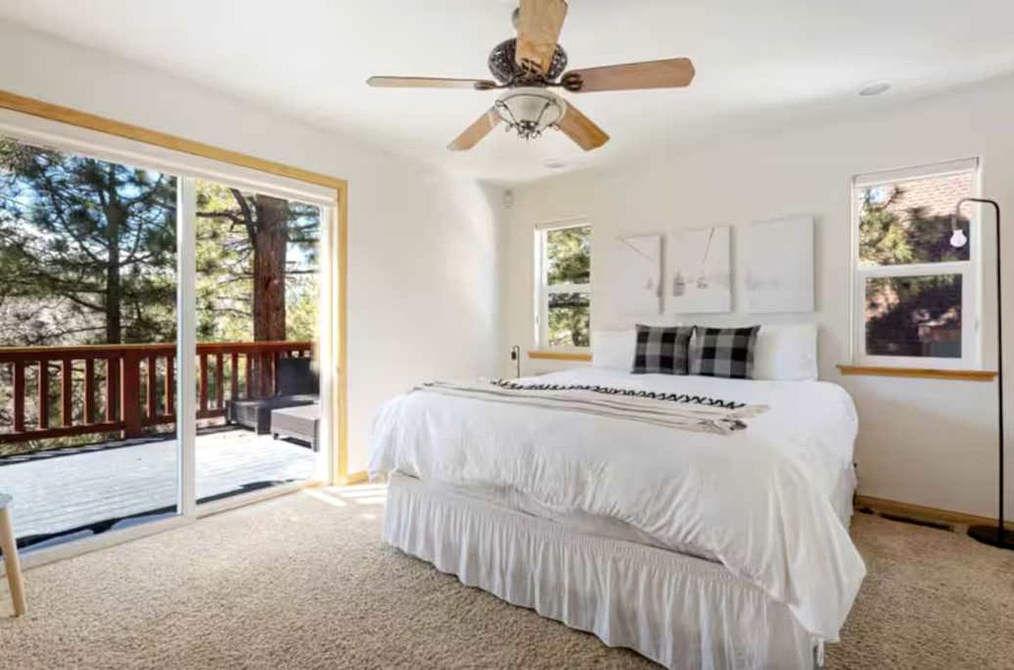 Ultimate Comfort: Cabin with Hot Tub near Big Bear Lake, California