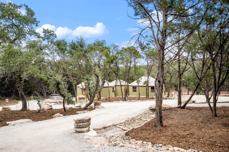 Cabins (United States of America, Canyon Lake, Texas)