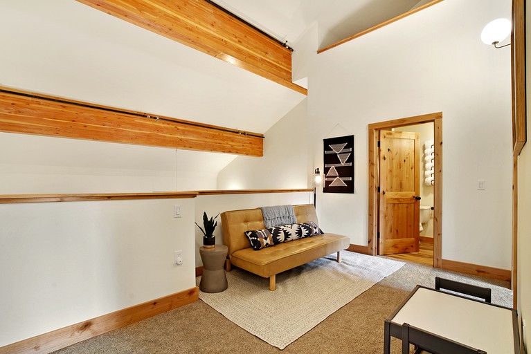 Cabins (United States of America, Government Camp, Oregon)