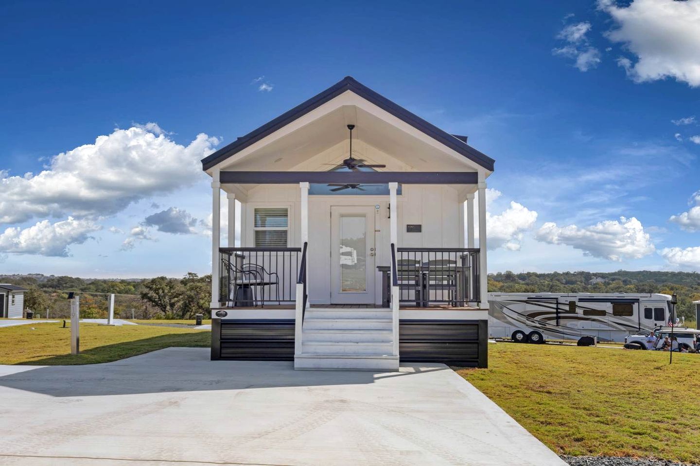Serene Hill Country Tiny Home with Vineyard Views Near Fredericksburg, Texas