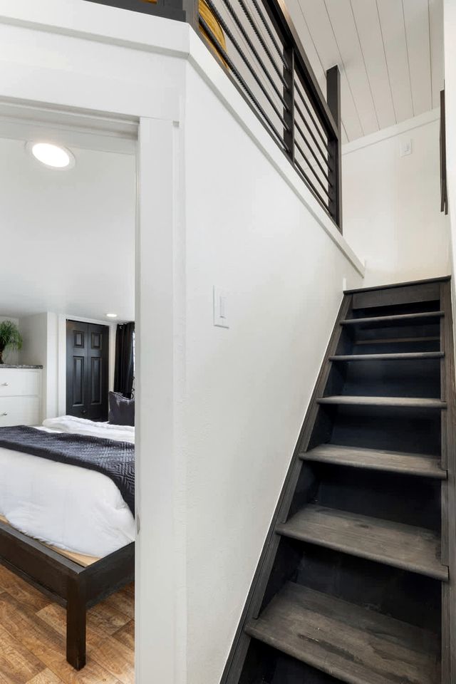 Serene Hill Country Tiny Home with Vineyard Views Near Fredericksburg, Texas