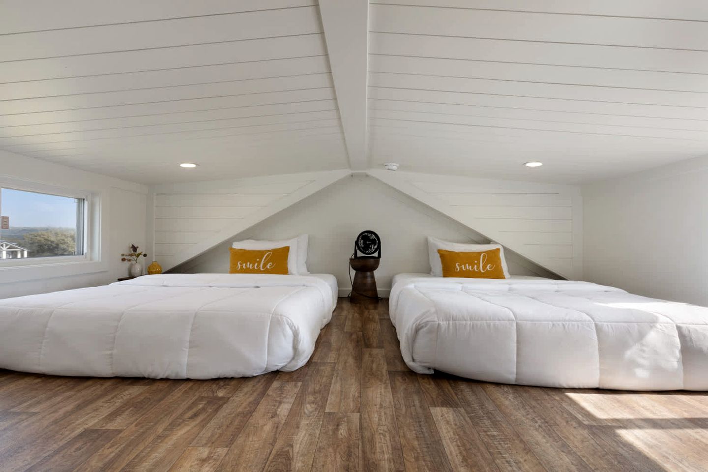 Serene Hill Country Tiny Home with Vineyard Views Near Fredericksburg, Texas