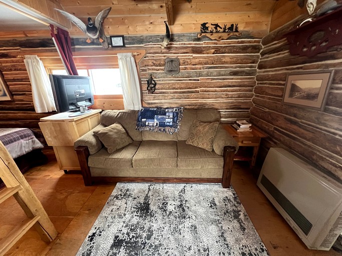 Cabins (United States of America, Pony, Montana)