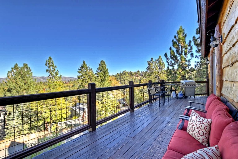 Cabins (United States of America, Big Bear Lake, California)