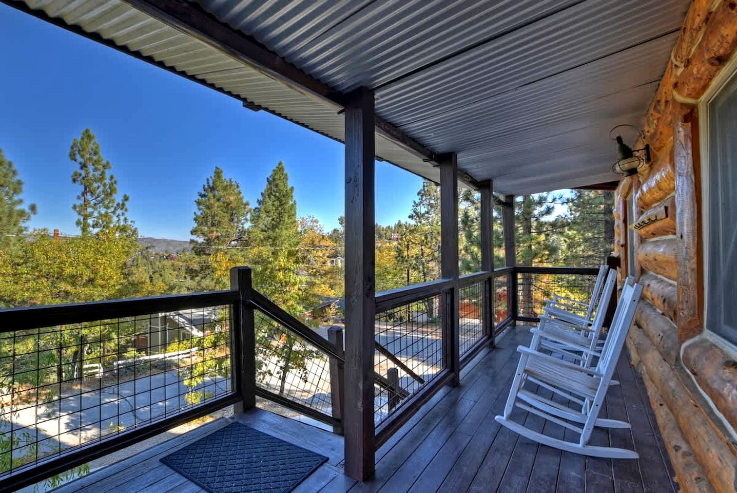 Unforgettable Design Cabin with Fire Pit and Spectacular Game Room in Big Bear Lake, California