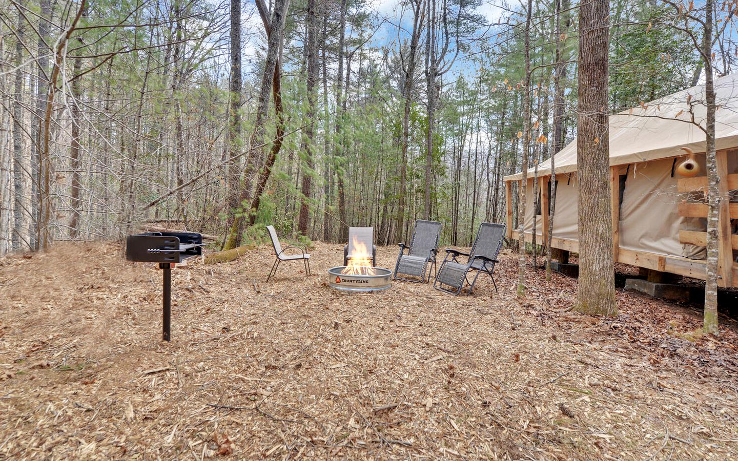 Unforgettable Georgia Glamping: Safari Tent Retreat in Suches