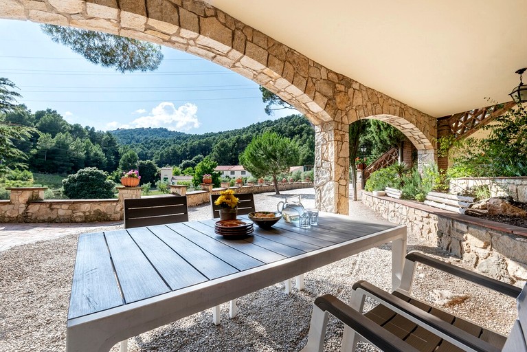 Villas (Spain, Figuerola del Camp, Catalonia)