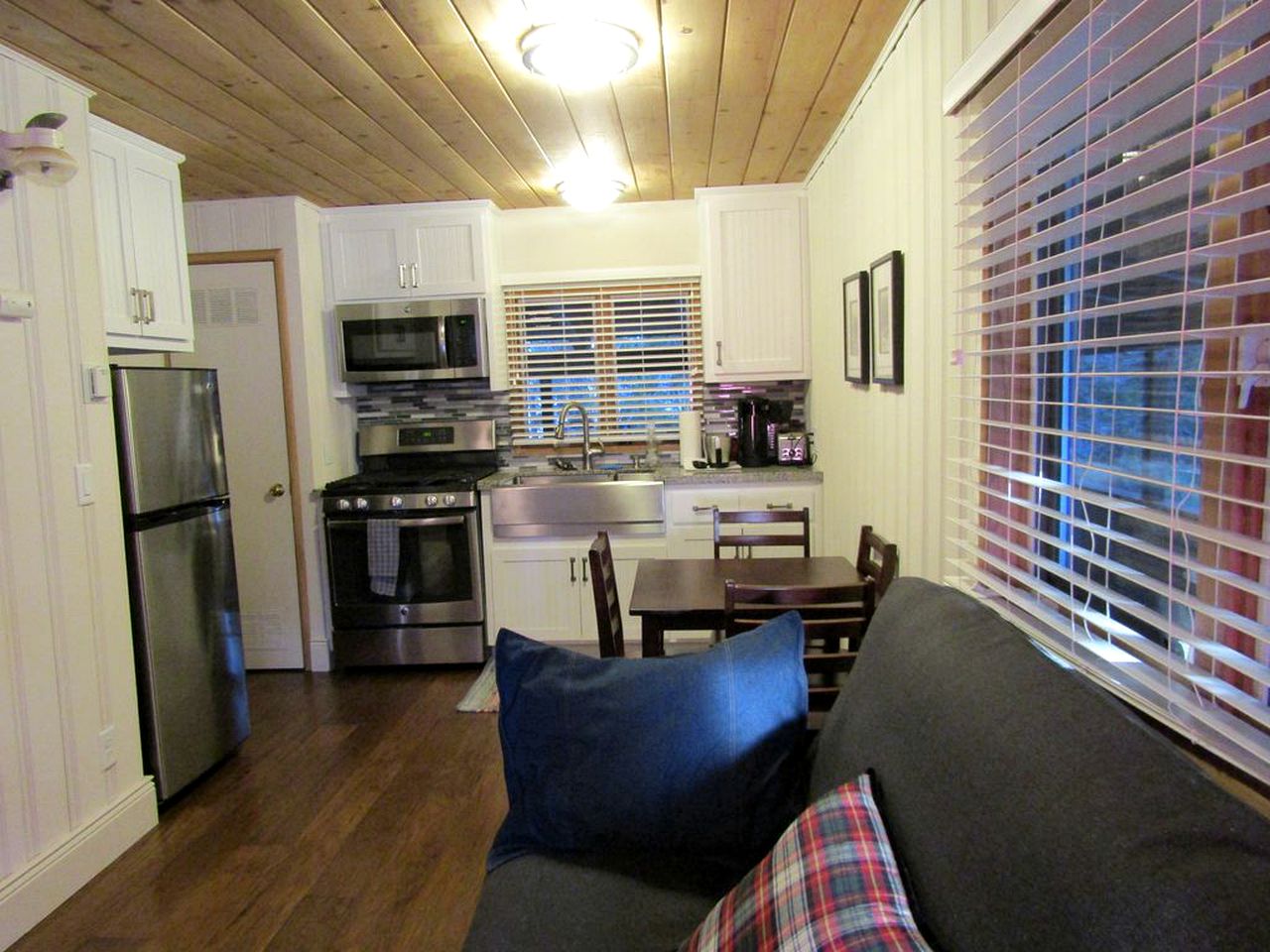 Secluded Mountain Cabin Rentals in the Sierras of La Porte, California