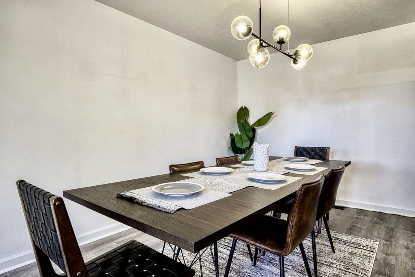 Spacious Smoky Mountain Cabin with RV Parking, Hot Tub & Game Room near Soaky Mountain Water Park in Sevierville, TN