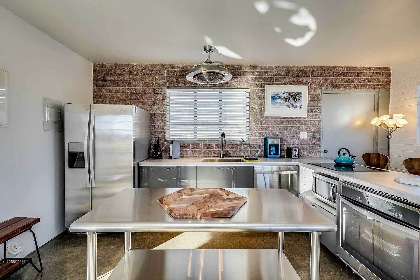 Unique and Secluded Dome Retreat Surrounded by Mountains in Palm Springs