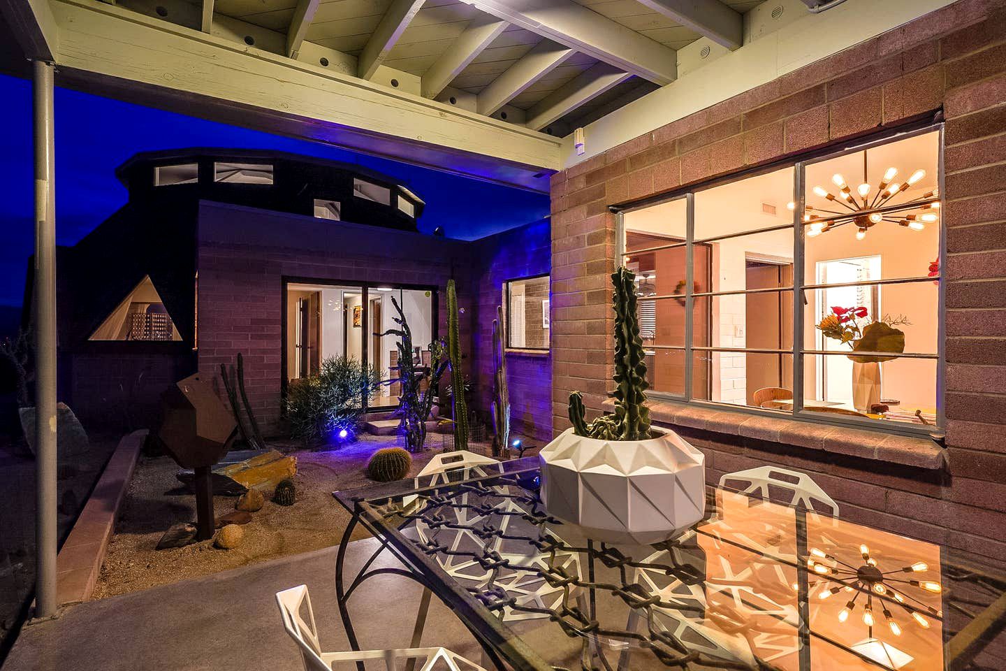 Unique and Secluded Dome Retreat Surrounded by Mountains in Palm Springs