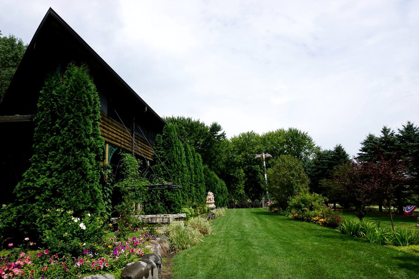 Unique Cabin Rental for a Vacation near Green Lake, Wisconsin