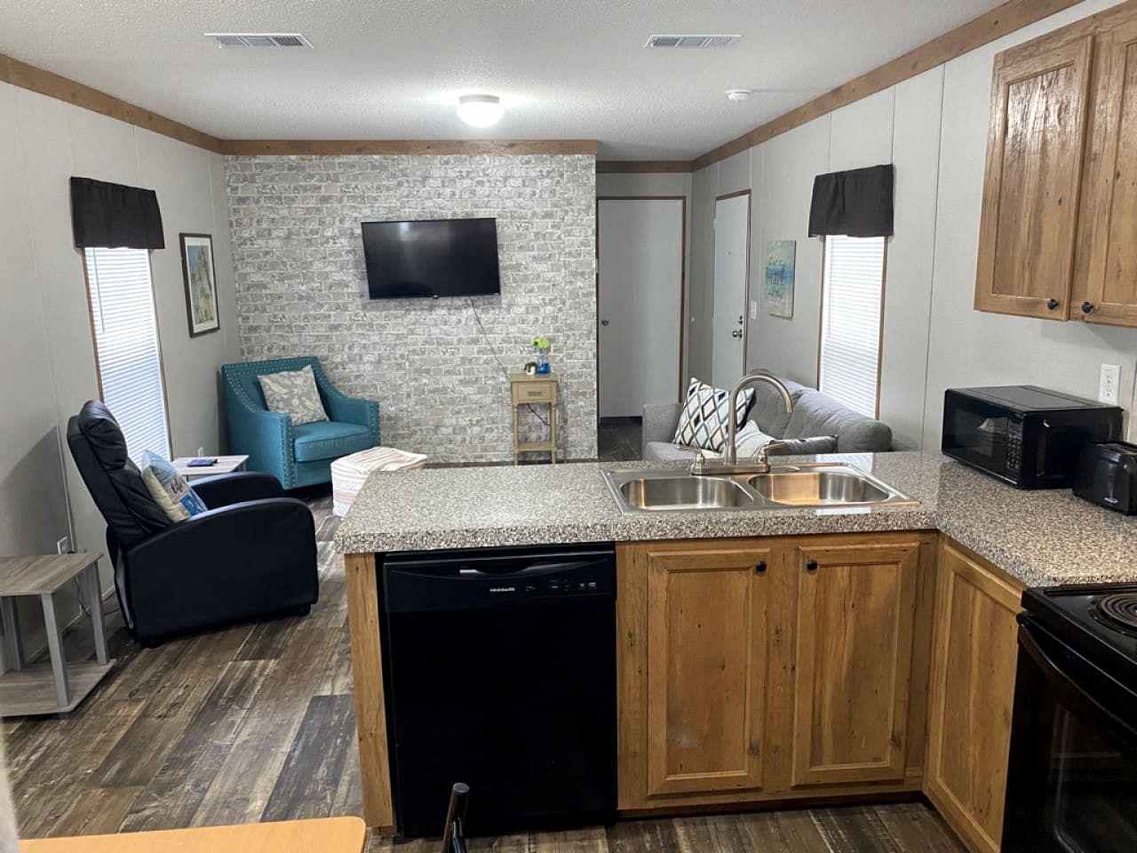 Unique Cottage Close to Fantastic Hiking Trails in Dunnellon, Florida