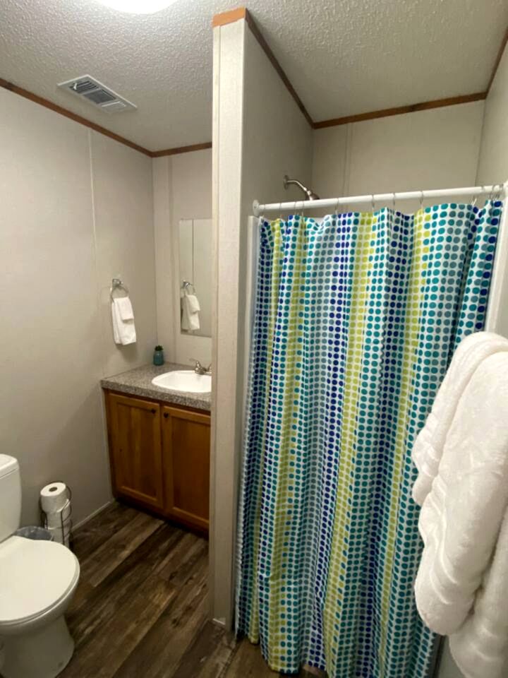 Unique Cottage Close to Fantastic Hiking Trails in Dunnellon, Florida