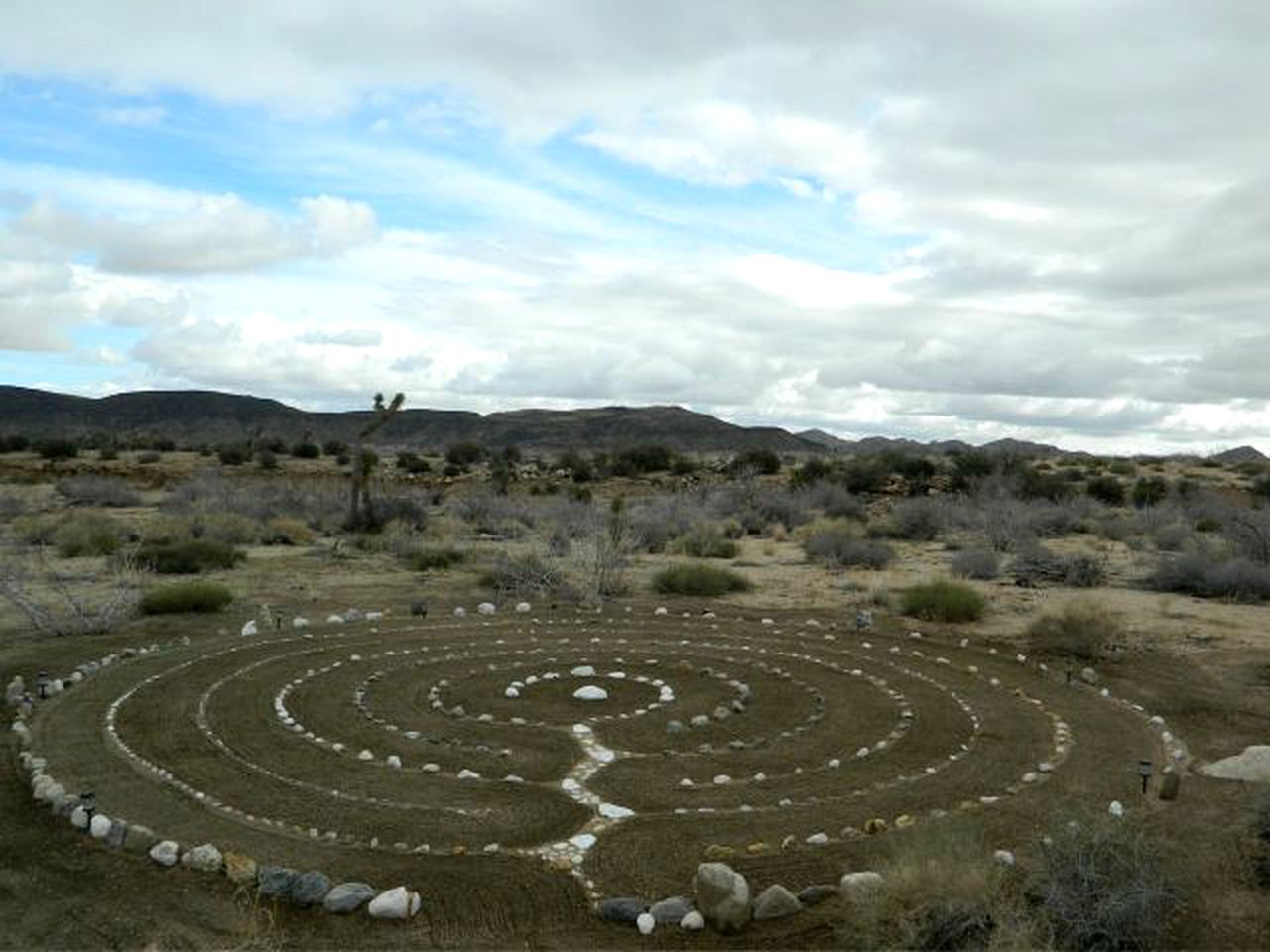 Unique Desert Rental near Secluded Wildlife Sanctuary in Joshua Tree, California