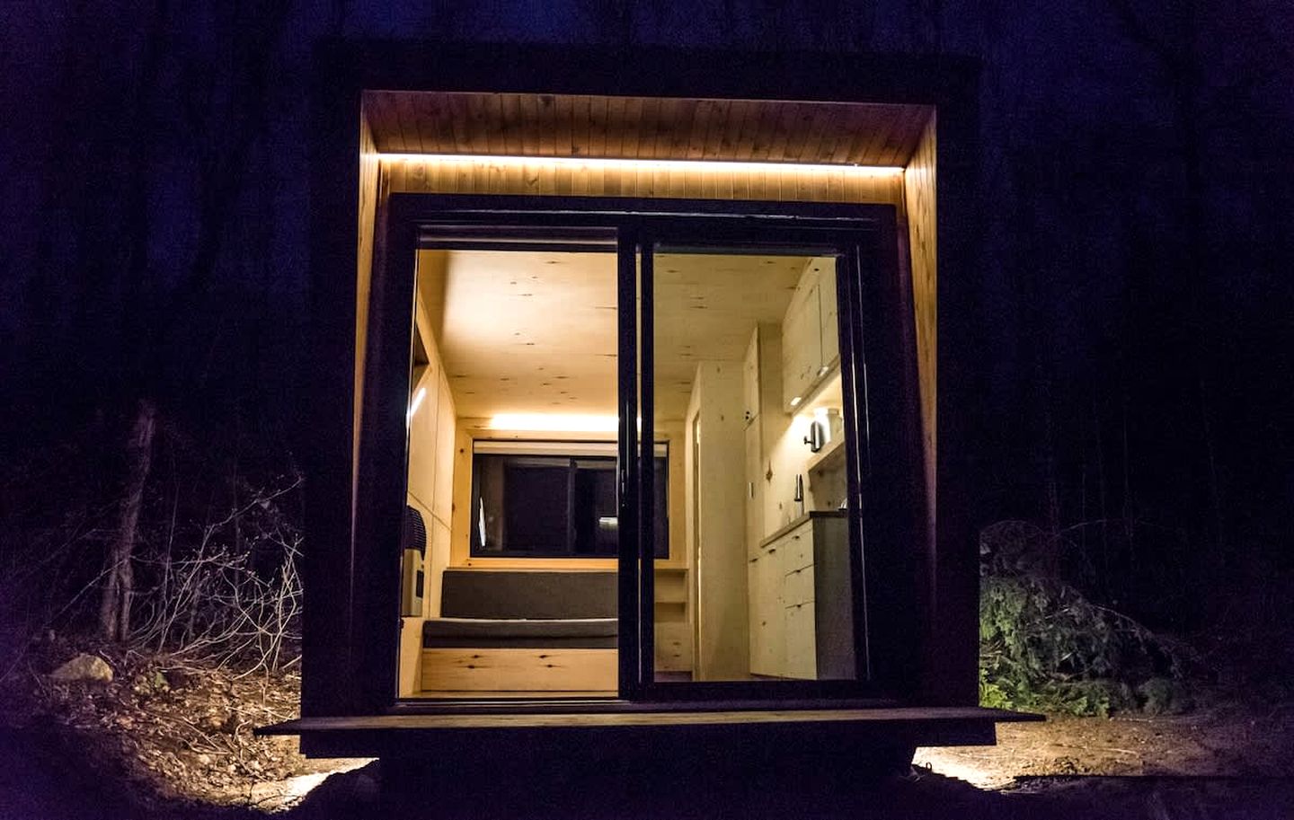 Unique Ecopod Tiny House Surrounded by Nature for a Peaceful Escape in Harrington, Quebec