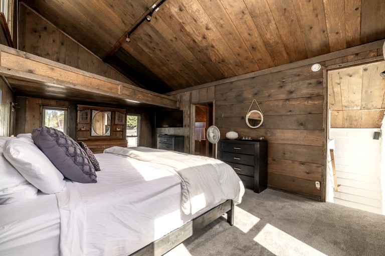 Floating Homes (United States of America, Bayview, Idaho)