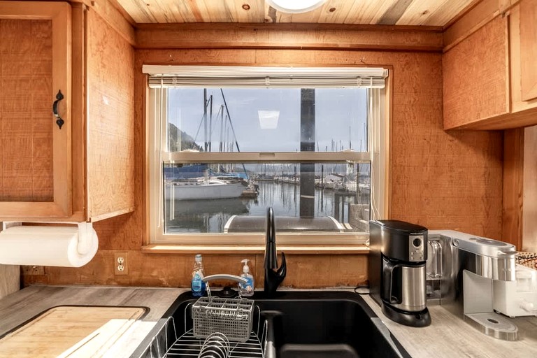 Floating Homes (United States of America, Bayview, Idaho)