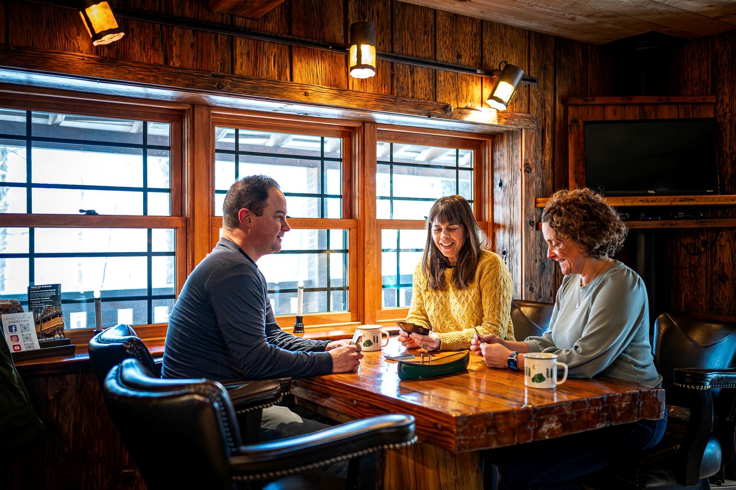 Tree House Rental Ideal for a Unique Getaway near Lake Sunapee in New Hampshire