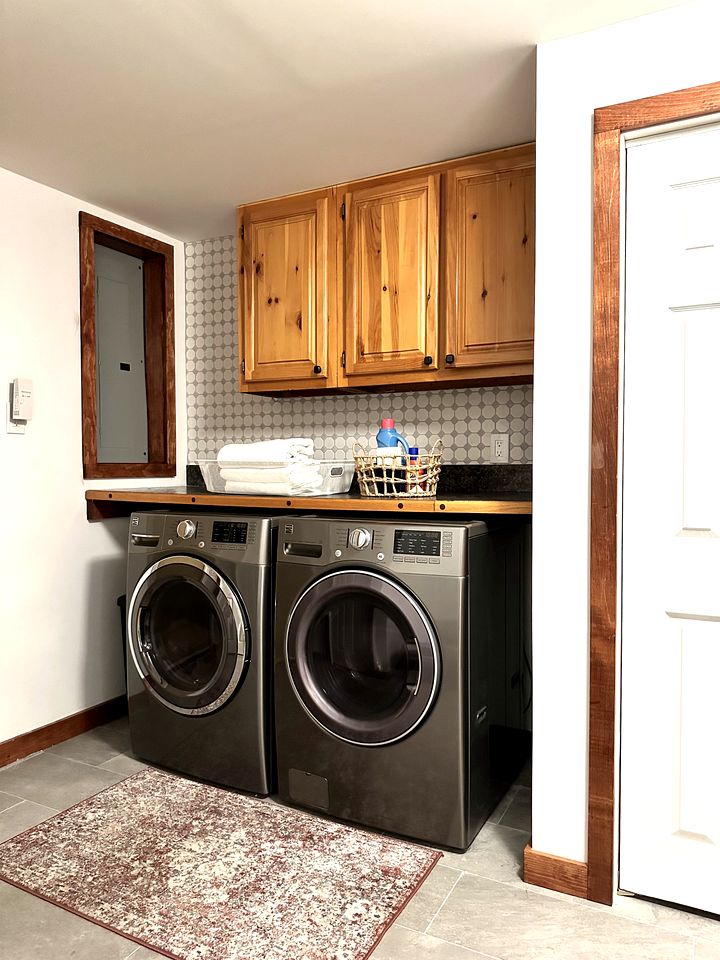 Unique Glamping Rental near Mt.Gore, New York, with Hot Tub, Heated Pool, and Playroom