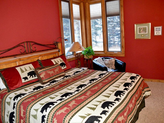 Cottages (Gallatin Gateway, Montana, United States)