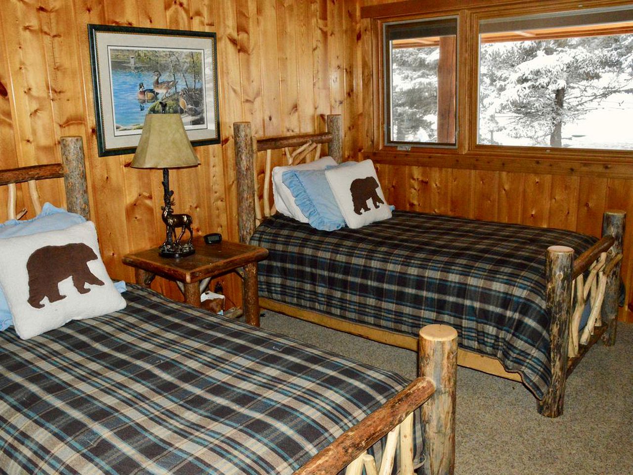 Picturesque Cottage for a Riverside Retreat near Big Sky, Montana