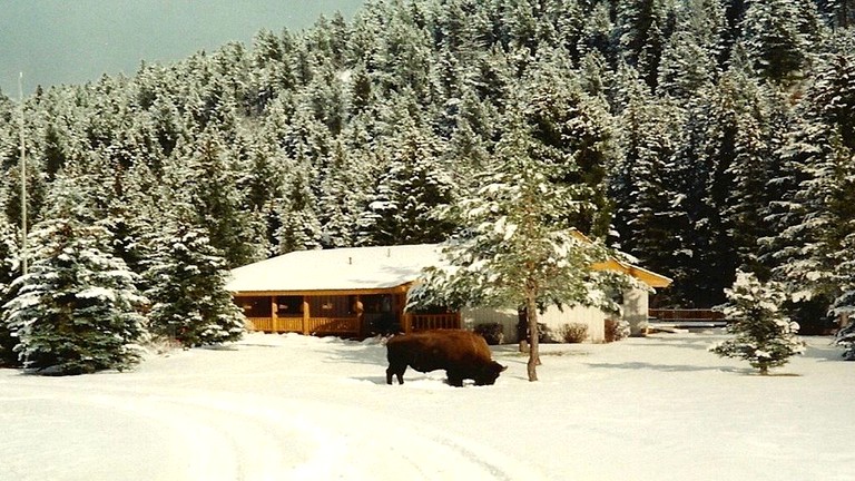 Cottages (Gallatin Gateway, Montana, United States)