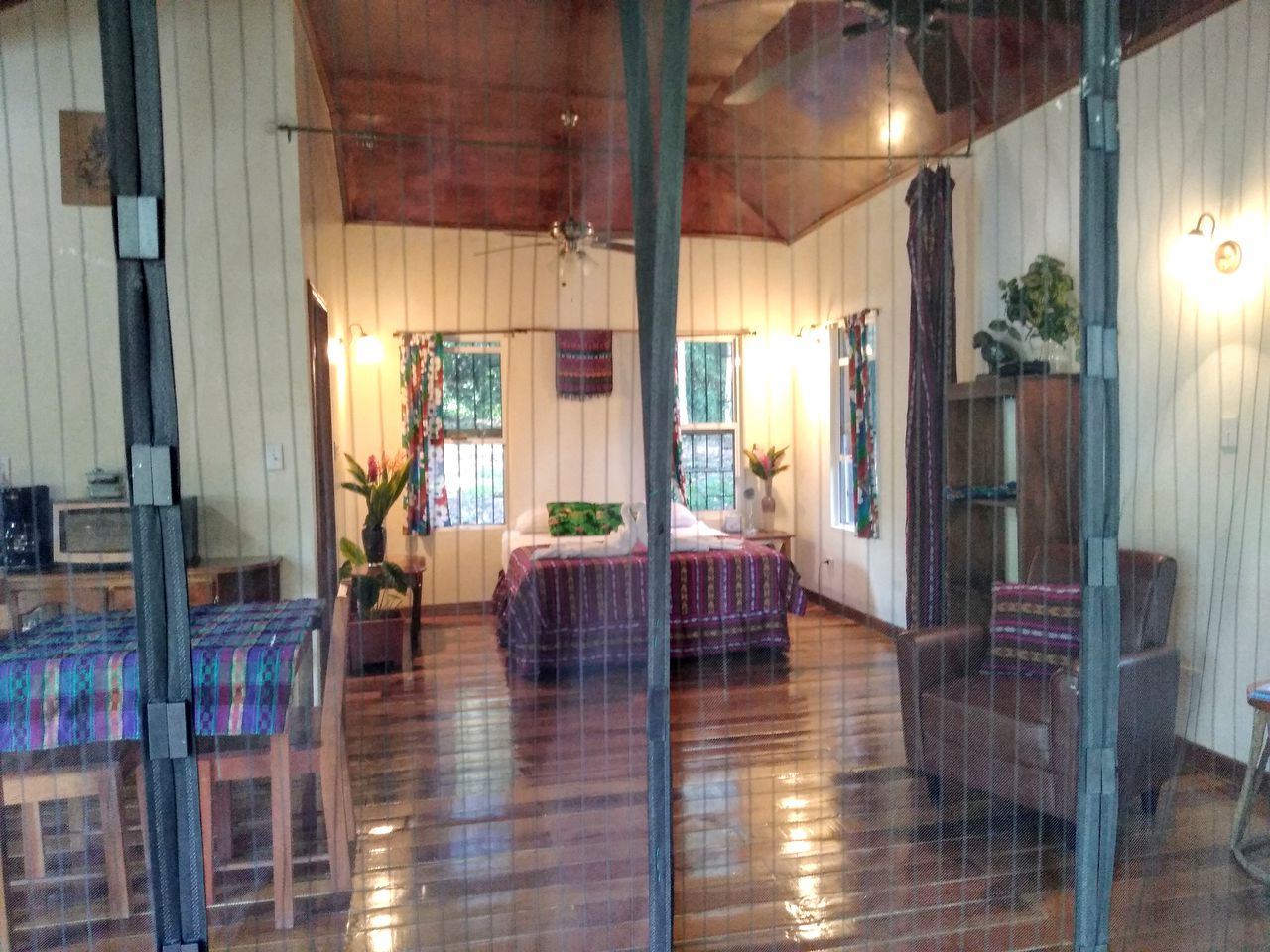 Unique Jungle Getaway near San Ignacio in the Cayo District of Belize