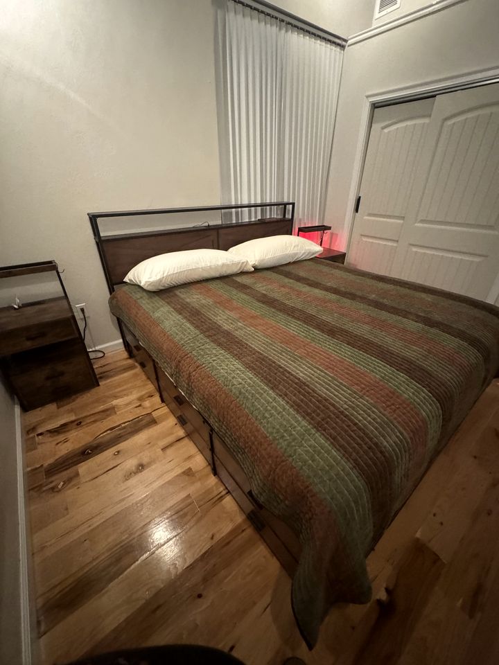 Unique Loft Rental with Access to Spacious Deck and Games Room for an Amazing Getaway by Tenkiller Ferry Lake in Oklahoma