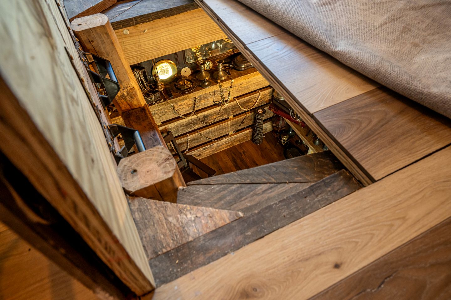 Unique Marshfront Treehouse Stay with Heated Soaking Tub & Adventure-Inspired Escape in Townsend, Georgia