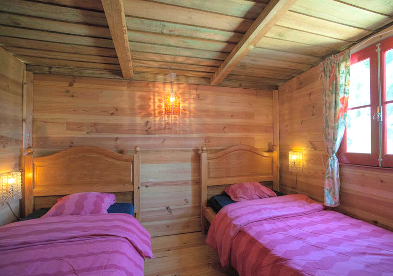 Unique Octagonal Glamping Getaway with Gorgeous Views near Lisbon in Portugal