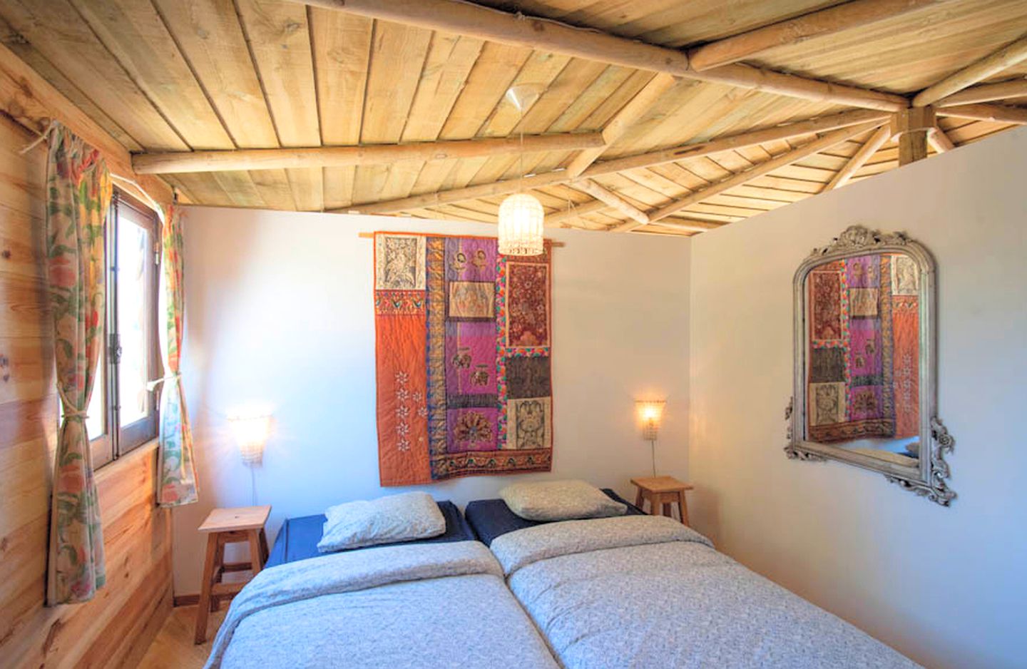 Unique Octagonal Glamping Getaway with Gorgeous Views near Lisbon in Portugal