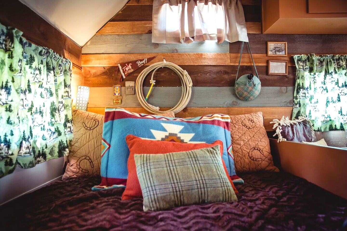 Unique Old West Vacation Rental near Fayetteville and Ozark National Forest, Arkansas