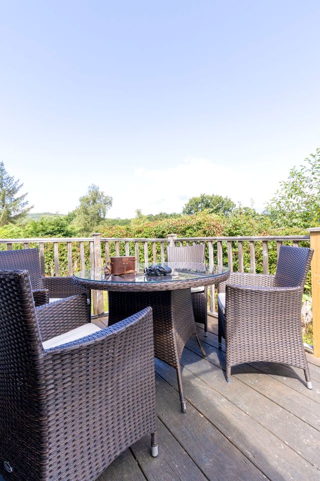 Unique Pod for an Unforgettable Glamping Escape near Builth Wells, Wales