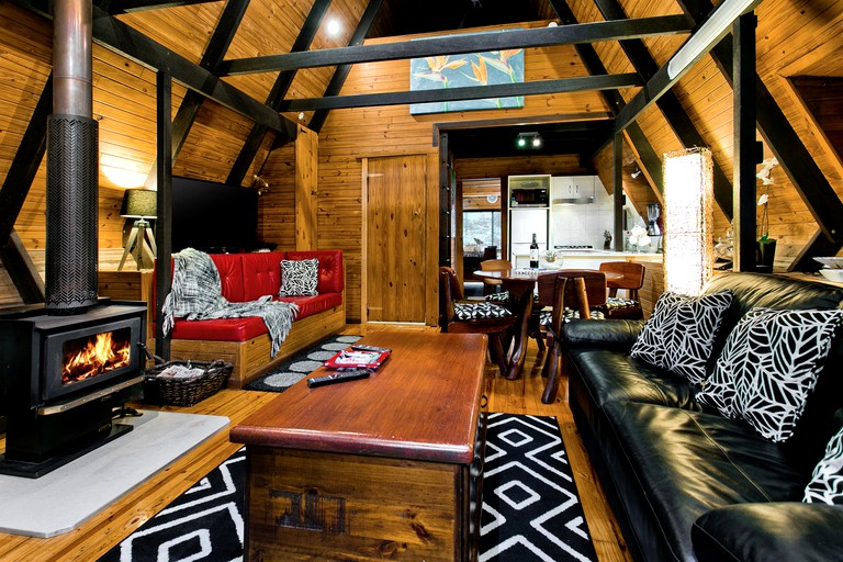 Cabins (Springbrook, Queensland, Australia)