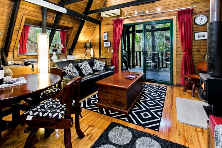 Cabins (Springbrook, Queensland, Australia)