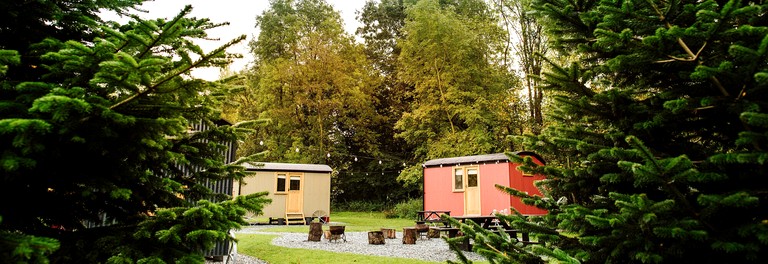 Huts (United Kingdom, Preston, England)