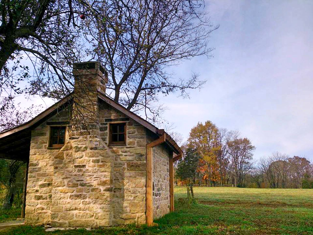 Unique Stone Cottage Rental for a Couples' Vacation near New Haven, Missouri