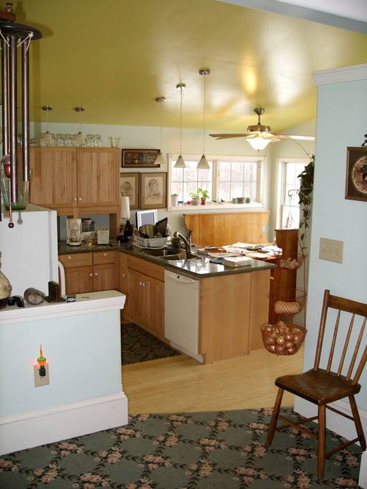 Cozy Bed and Breakfast Room Rental in The Finger Lakes Area, New York