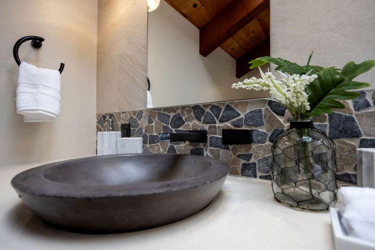 Designer Rentals (United States of America, Moss Beach, California)