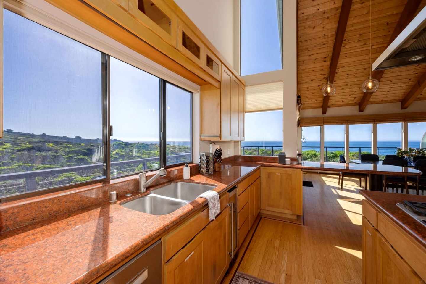 Incredible Oceanfront Retreat with Stunning Views for Group Getaways in Moss Beach, California