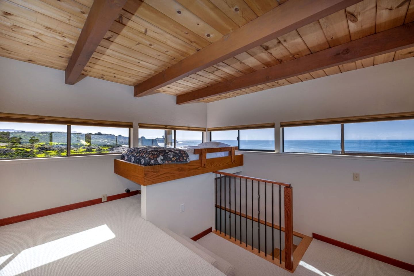 Incredible Oceanfront Retreat with Stunning Views for Group Getaways in Moss Beach, California