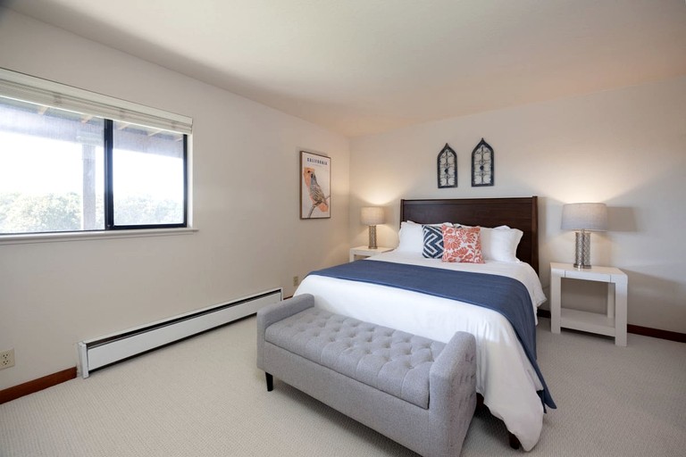 Designer Rentals (United States of America, Moss Beach, California)