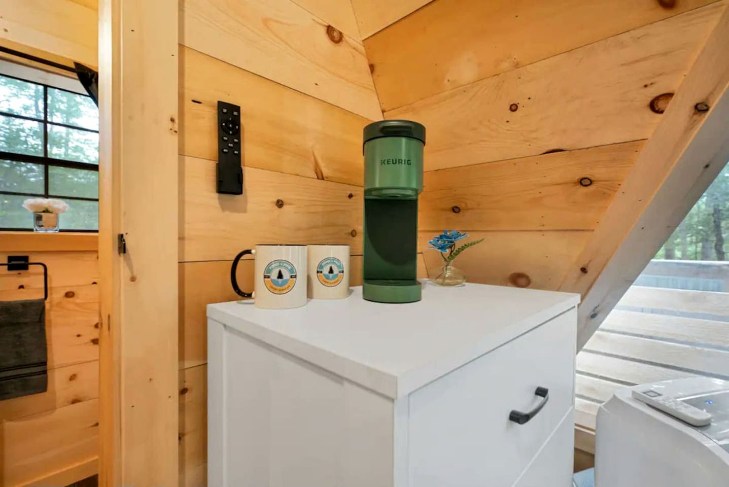 Serene A-Frame with Hot Tub Perfect for Couples in Oxford, Maine