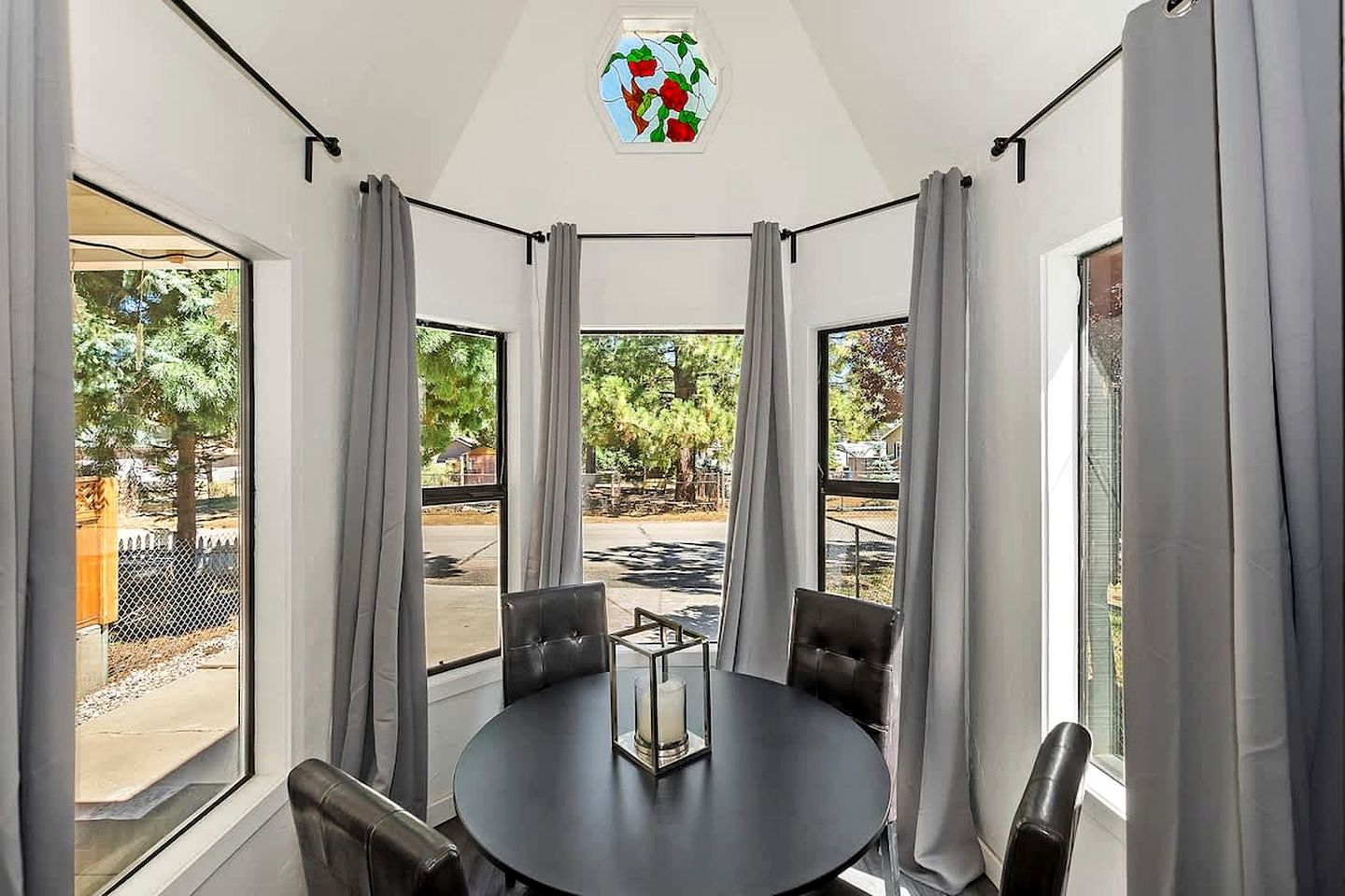 Unwind in Style: Premier Location Cabin with Hot Tub in California